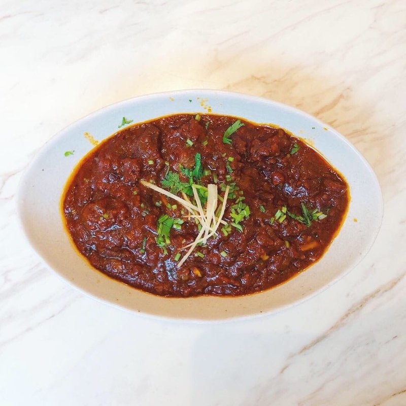 ビーフ・ララ(三燈舎)