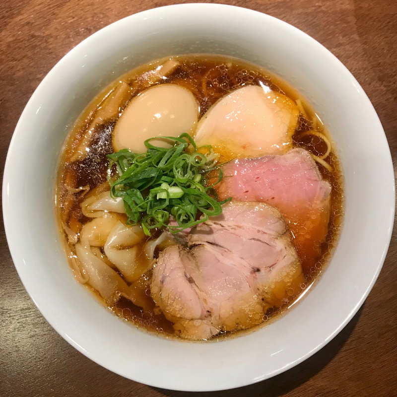 醤油特製らぁ麺(らぁ麺 すぎ本 )