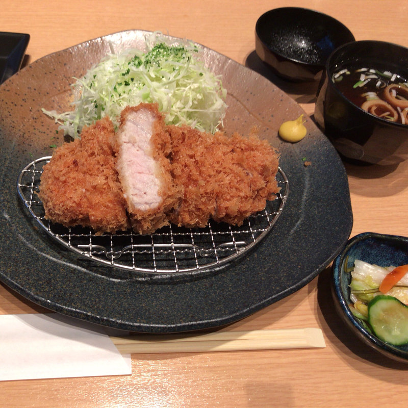 金華豚厚切りロースかつ膳(平田牧場 仙台ファーストタワー店 （ヒラタボクジョウ）)
