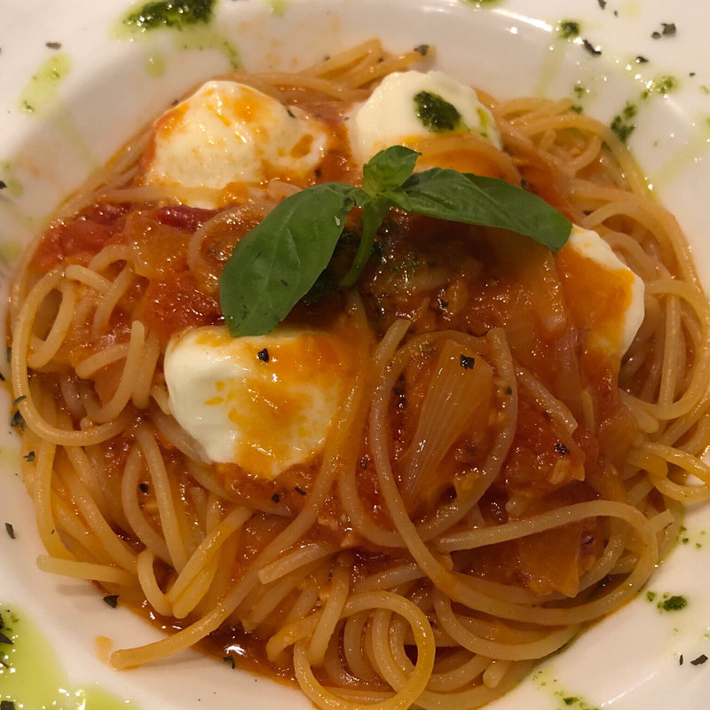 モッツァレラとバジル パスタ(FAGOTTO （ファゴット）)