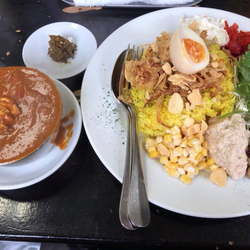 赤い鶏カレー(カレーは飲み物。 吉祥寺店 )