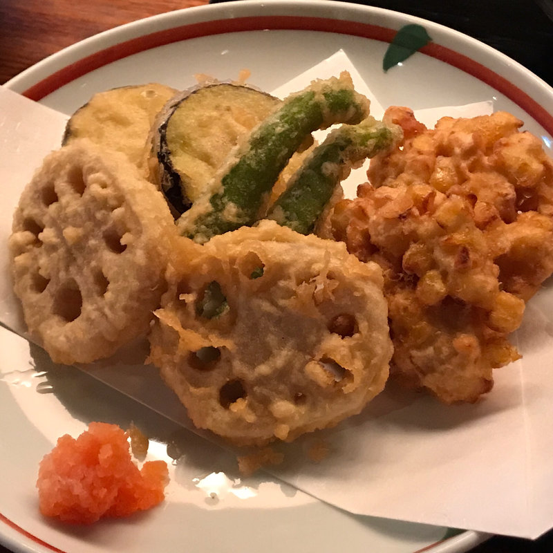 山の天ぷら盛合せ(榎 )