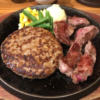 カットステーキ＆ハンバーグ(鉄板王国 田町店)