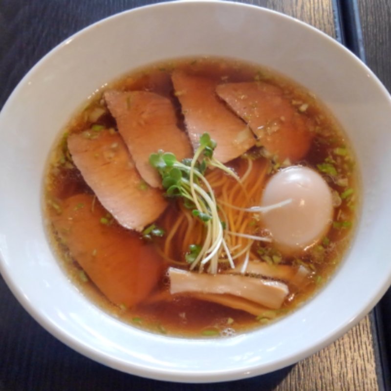 醤油ラーメン(麺と酒とカフェ ラーメンDON DON)