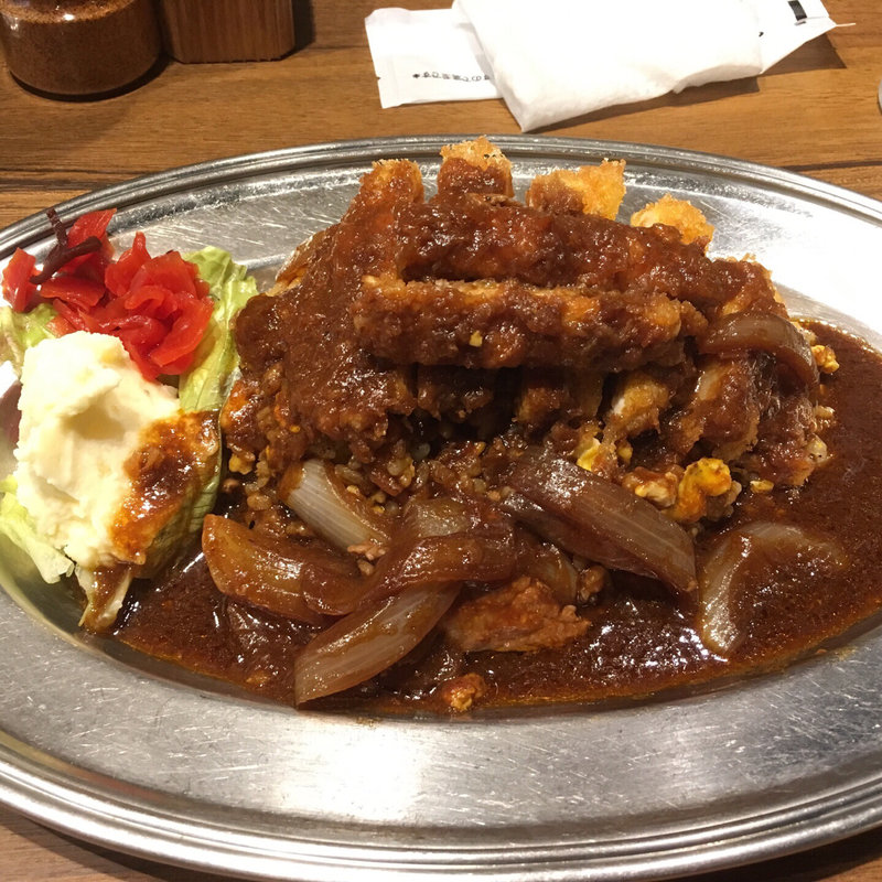 ピネライス(キッチンゴン六角店)