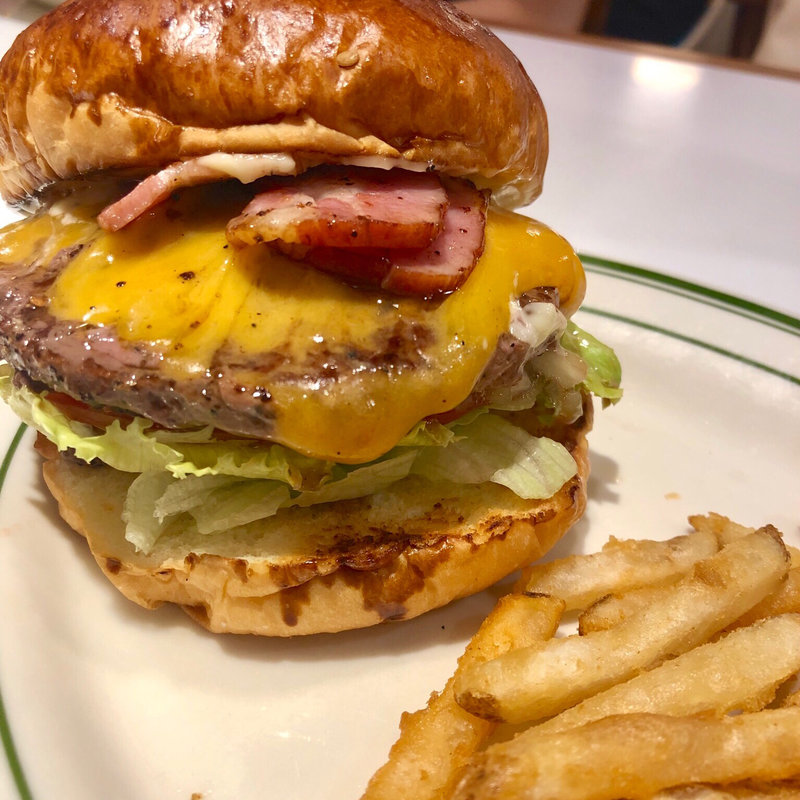 ベーコンチーズバーガー(The Smile)