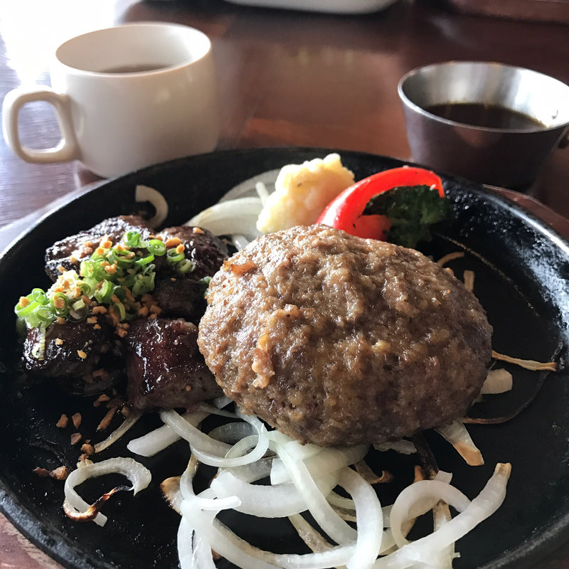 菅乃屋ステーキ& ハンバーグ(菅乃屋西原店レストラン)