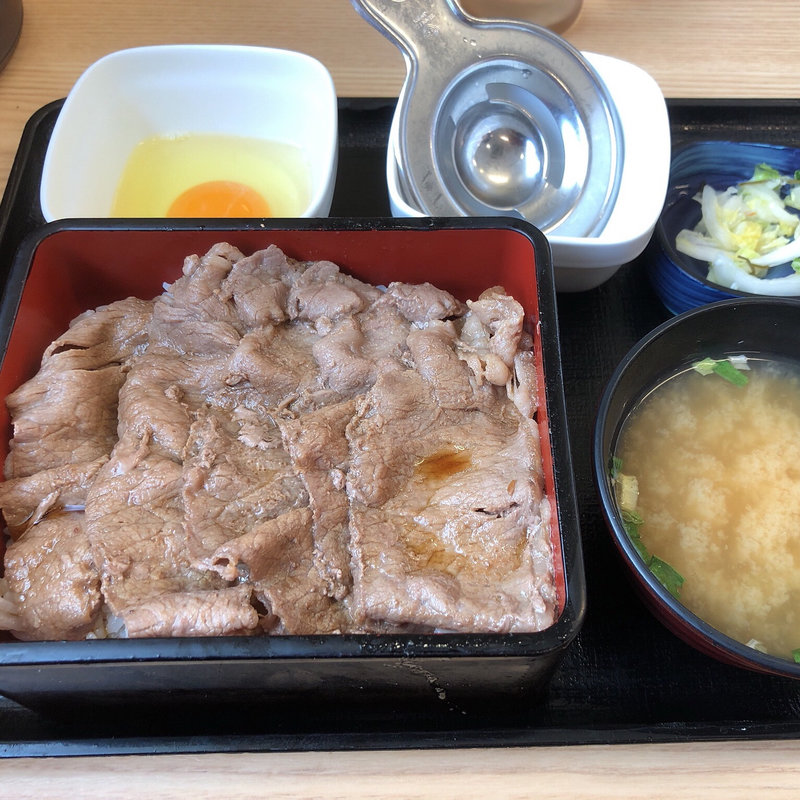 特選すきやき重(吉野家 狭山台店)