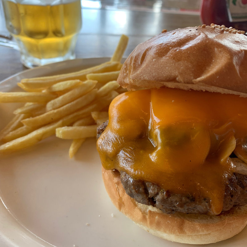 マッシュルームチーズバーガー(デモデダイナー 福生店)