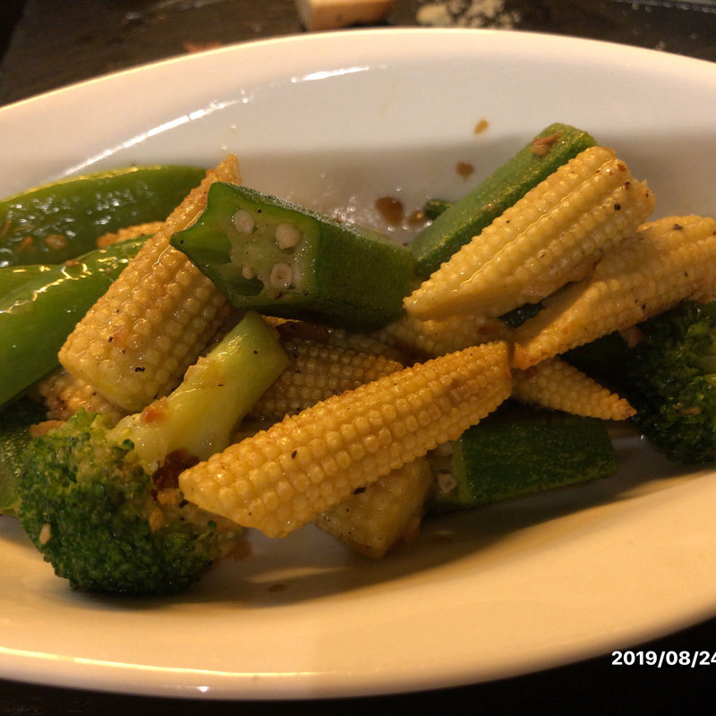 ヤングコーンとオクラの炒め物(バル日和)
