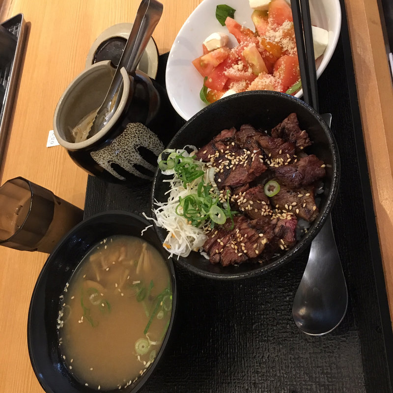 レディースセット(三宮肉劇場)