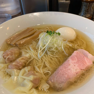 醤油海老わんたん麺(らーめん本竈 エスパル仙台店)