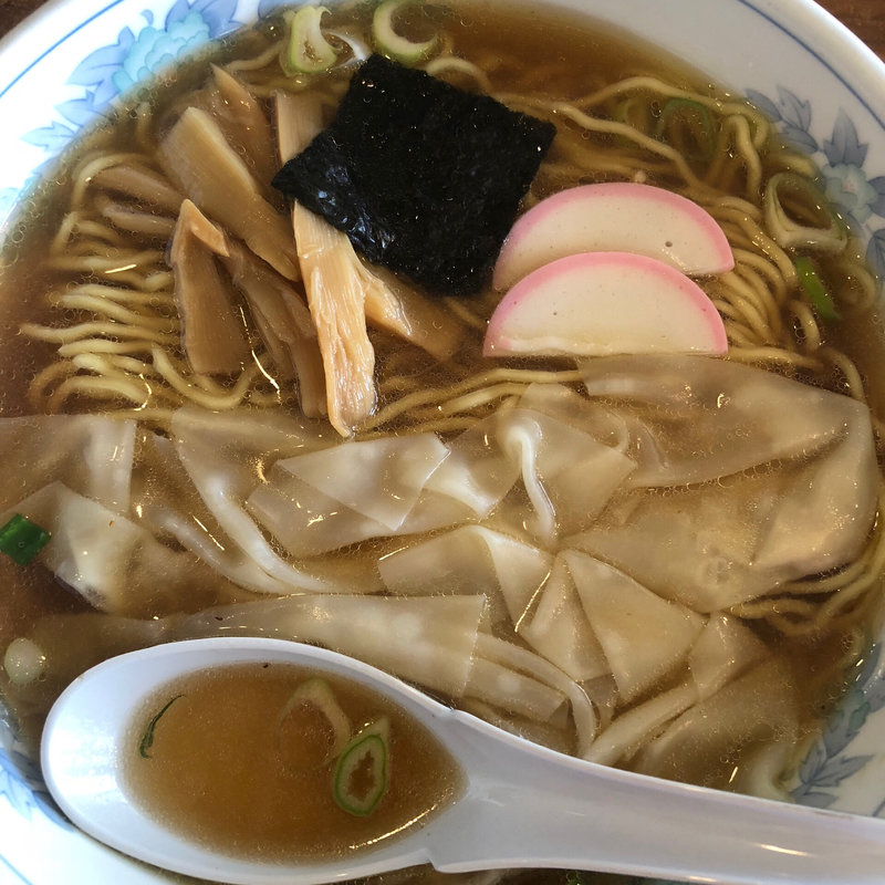 ワンタン麺(ひかる )