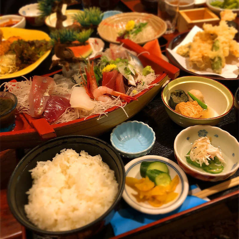 さしみ定食(和食処 万松 （ばんしょう）)