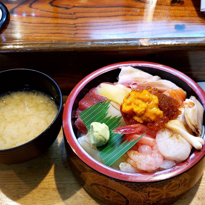 特上生ちらし(寿司のまつくら)