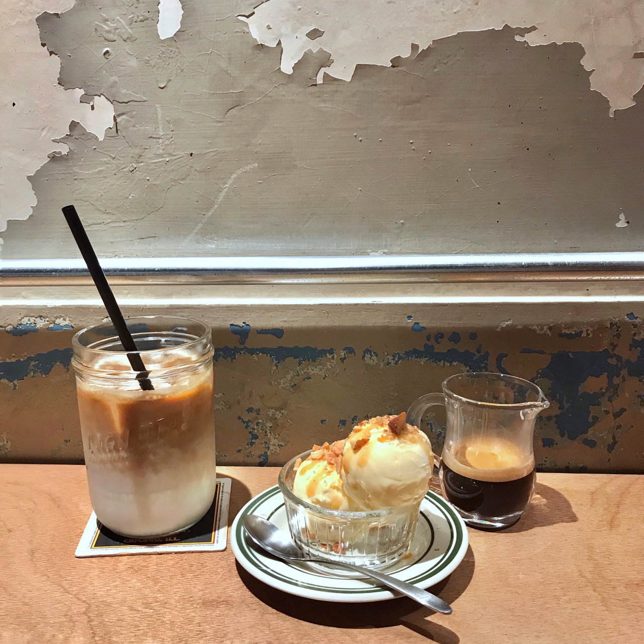 大阪府で食べられるアフォガートランキング Sarah サラ