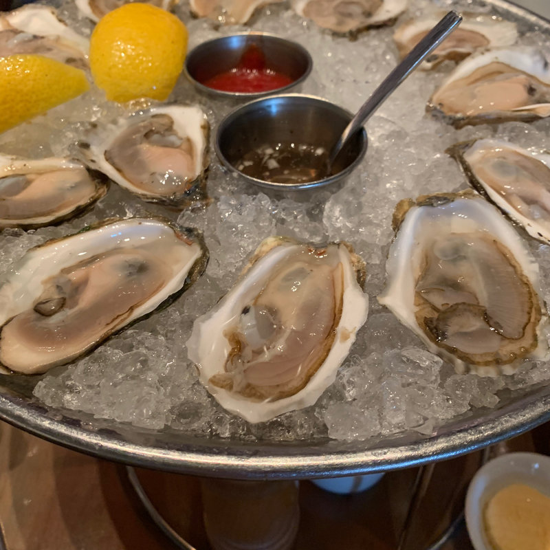 Raw Oysters(Island Creek Oyster Bar)
