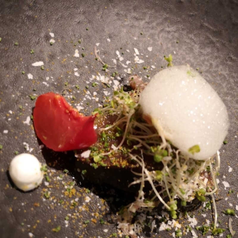 鰹のカルパッチョ(la Brianza)