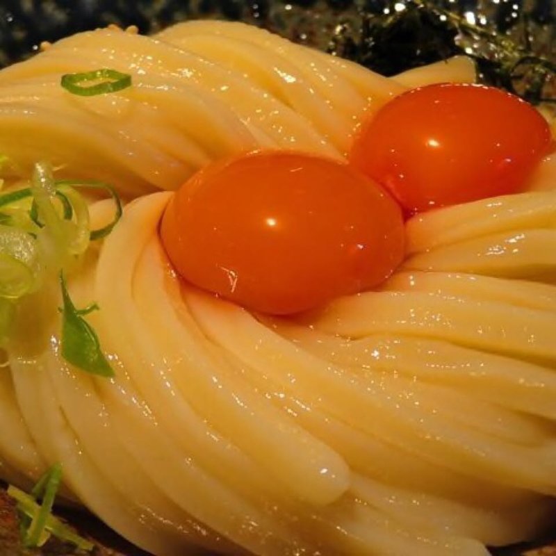 卵黄生醤油うどん(大盛り)(ひだりうま )