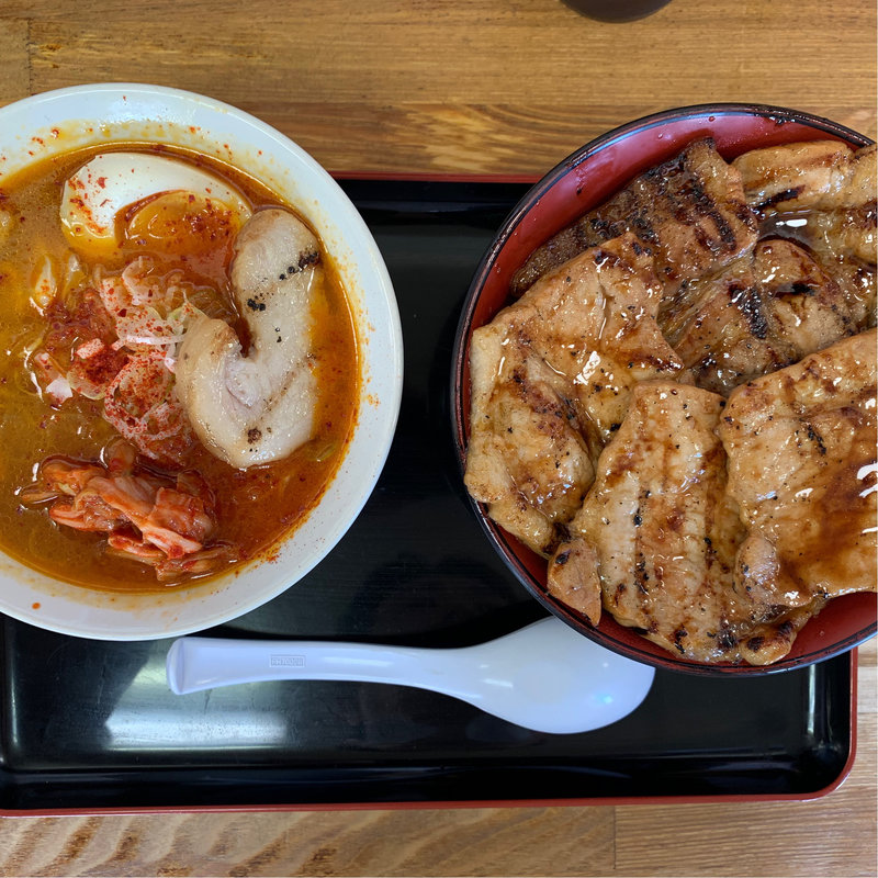 豚丼と小ラーメンセット(ぶたいち 帯広白樺店)
