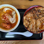 豚丼と小ラーメンセット