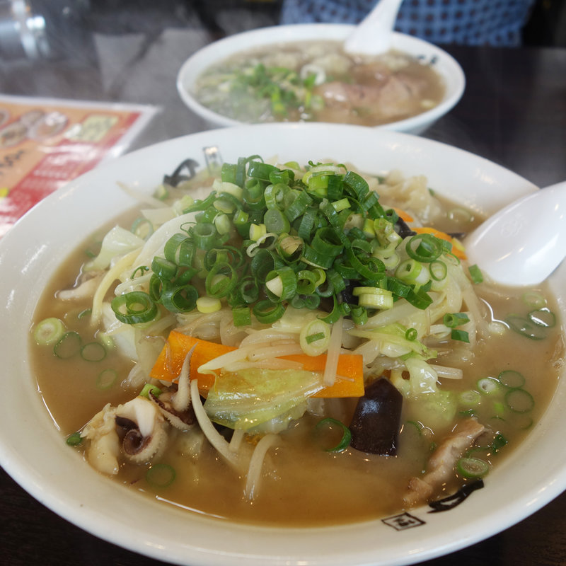 野菜たっぷりチャンポン(博多長浜ラーメン 風び(風靡) 原本店)