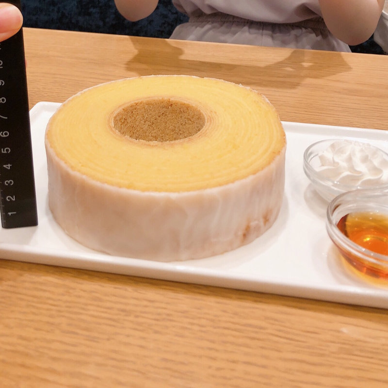 バウムクーヘン4cm(治一郎 静岡パルコ店)