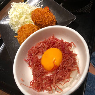 コンビーフ丼(腰塚 目黒)