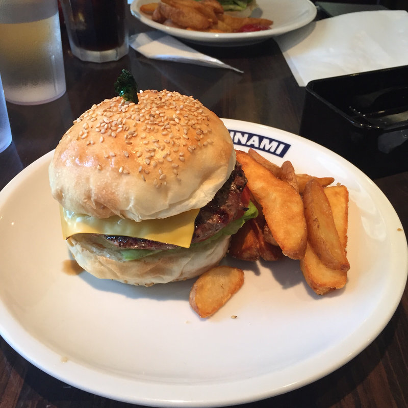 チーズバーガー[R](TSUNAMI)