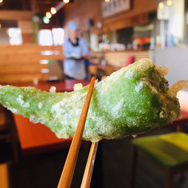 万願寺とうがらしの天麩羅(手打蕎麦　ばんしゃ )