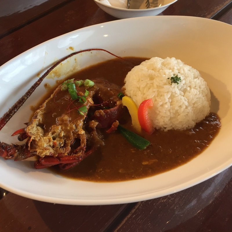 房総産伊勢えびカレー小中(新鮮伊勢海老カレー EBIYA.CAFE/エビヤカフェ)
