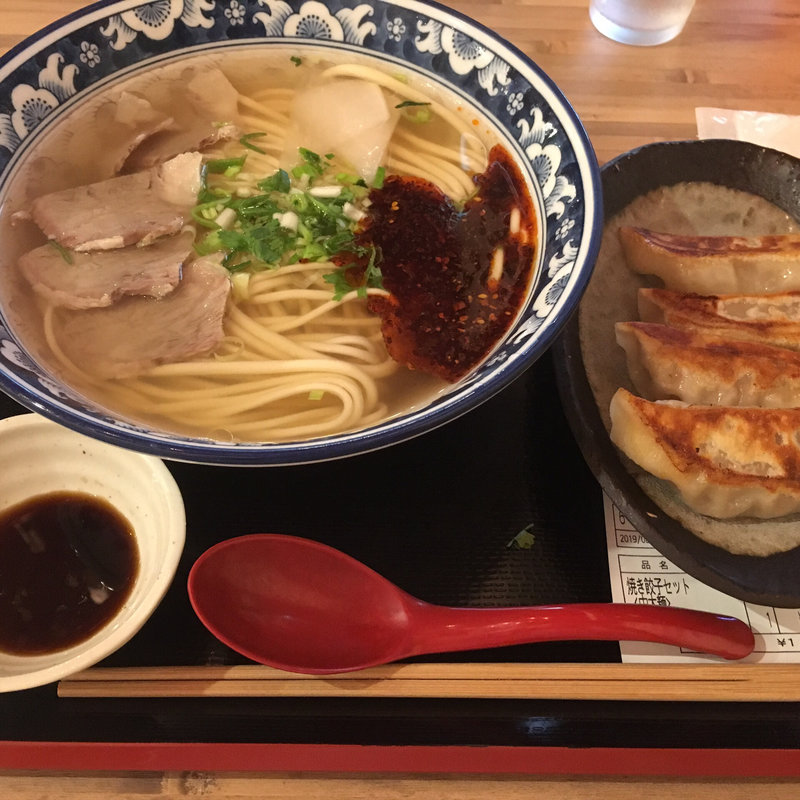 蘭州牛肉拉麺 ほうとう麺 辣油増量(金味徳 六本木店)