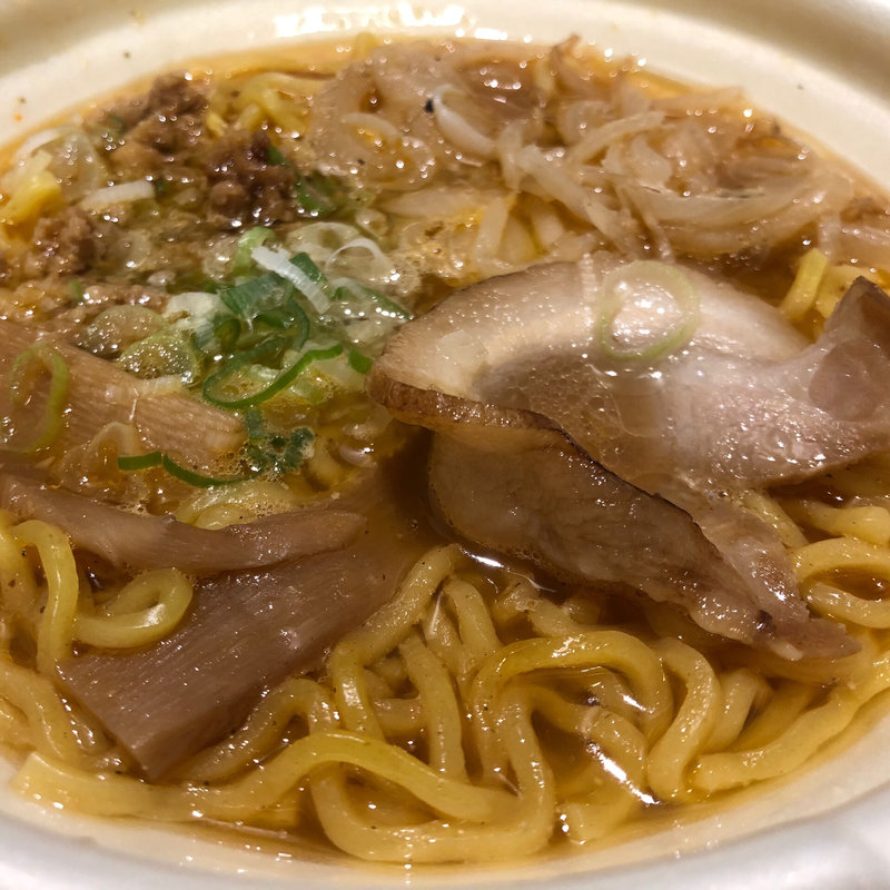 すみれ監修札幌濃厚味噌ラーメン(セブンイレブン)