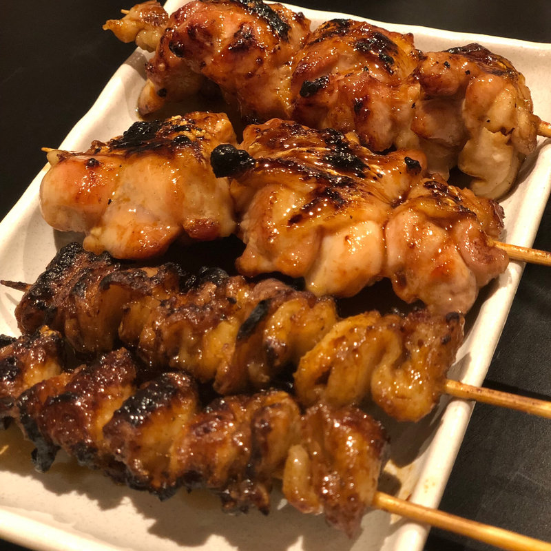 焼き鳥(炭火焼焼き鳥 でん)
