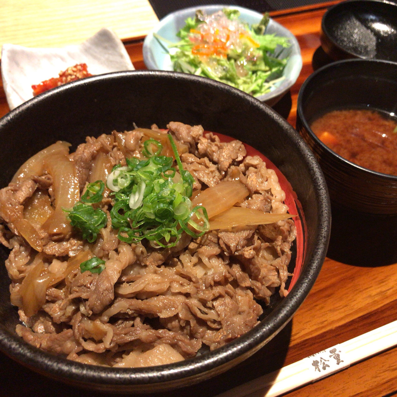 朝姫丼 すき焼き 牛しゃぶ 松重 の口コミ一覧 おいしい一皿が集まるグルメコミュニティサービス Sarah