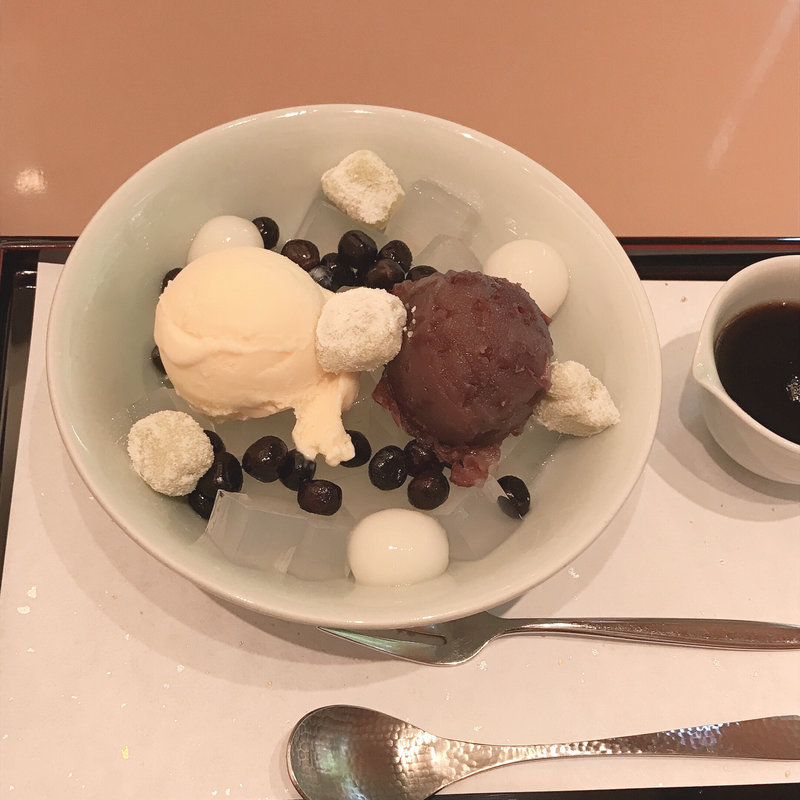 クリームあんみつ(鶴屋吉信 TOKYO MISE)