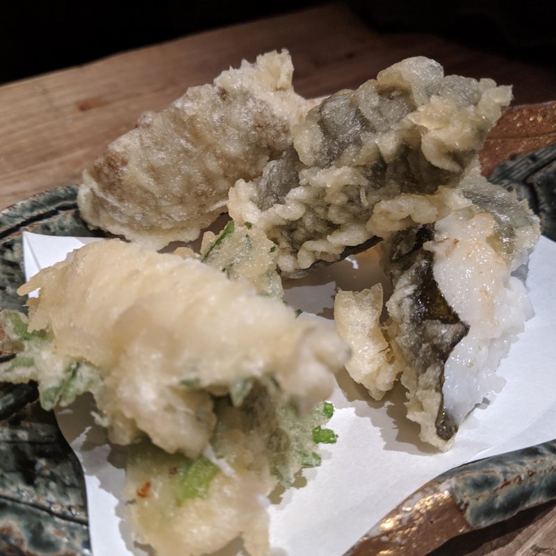 三種のとろろ天ぷら(山芋の多い料理店　麻布十番)