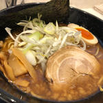 黒(マー油)