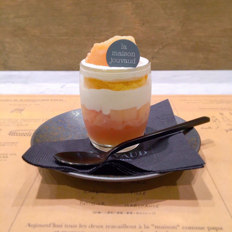 ヴェリーヌ 桃ショート(La maison JOUVAUD JR京都伊勢丹)