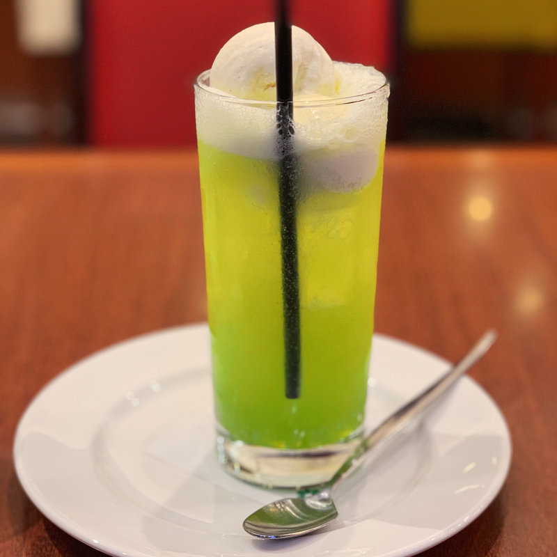 メロンソーダ(ロイヤルホスト神田神保町店)
