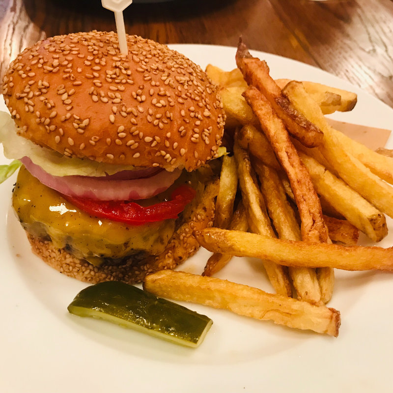 CHEESE BURGER チーズバーガー(バビーズ 二子玉川)