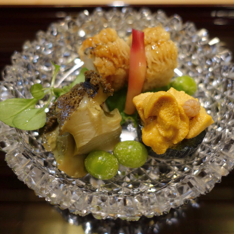 鱧寿司 雲丹 鮑(ひろ作 （ひろさく）)