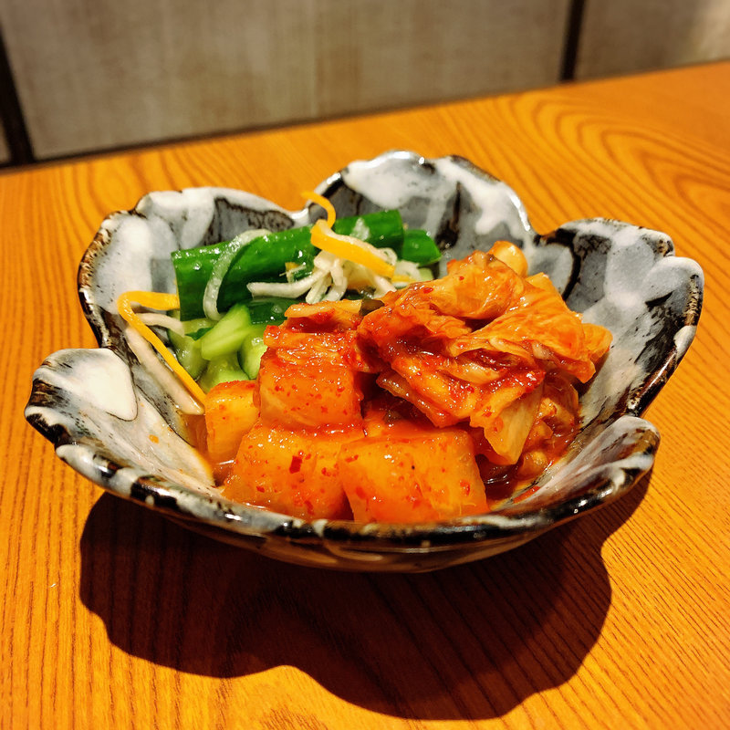 キムチ盛合せ(黒毛和牛焼肉 薩摩 牛の蔵 広尾本店)