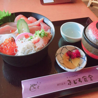 海鮮丼(あじろ食堂 )