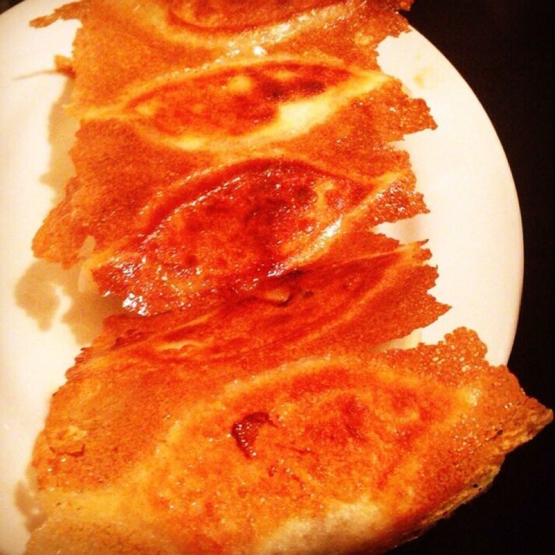 焼き餃子(歓迎 別館 （ホアンヨン）)