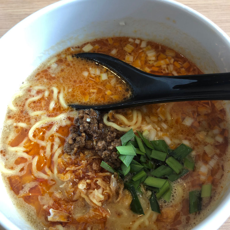 担々麺セット（ランチ）(中華ダイニング グルペット)