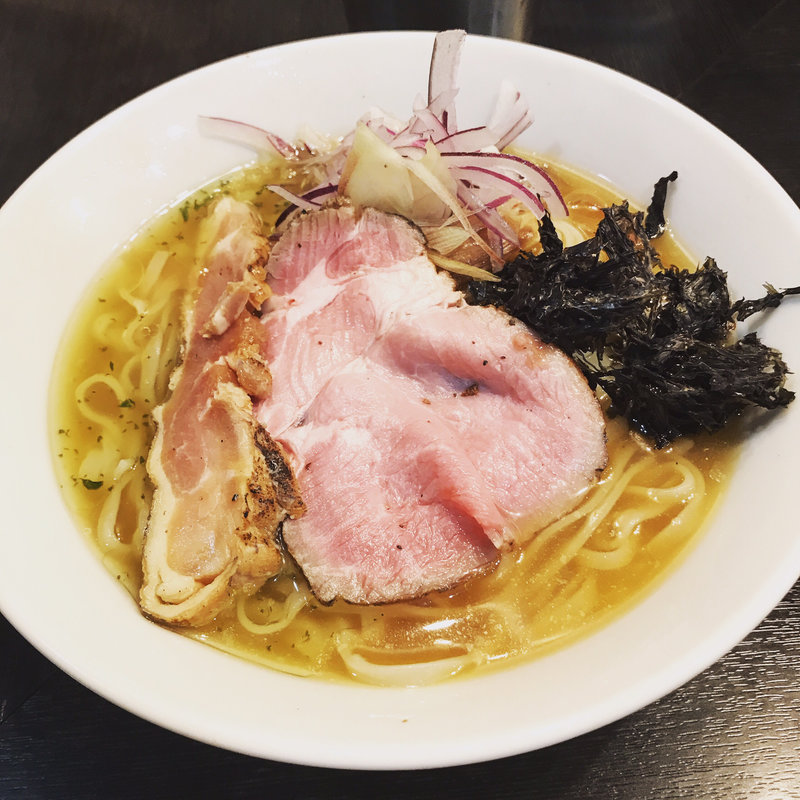 冷やし塩煮干しそば(陽はまたのぼる)