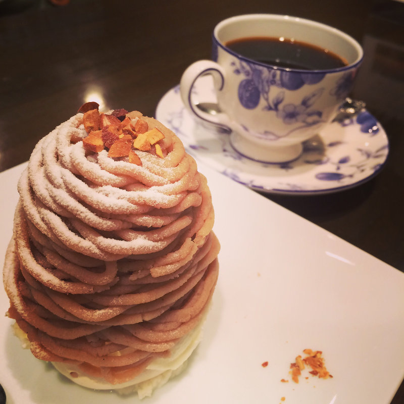 小布施栗のモンブラン(カフェ・ロマーノ)