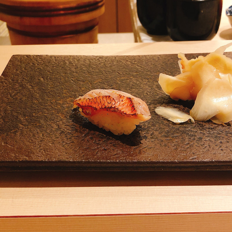 金目鯛の握り(鮨 みや川)