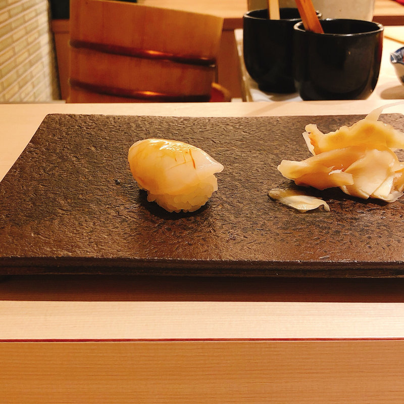 帆立の握り(鮨 みや川)